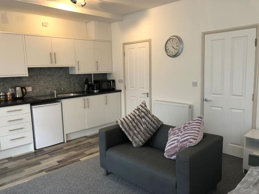 Newly Renovated Modern Studio Apartment Penzance Zewnętrze zdjęcie