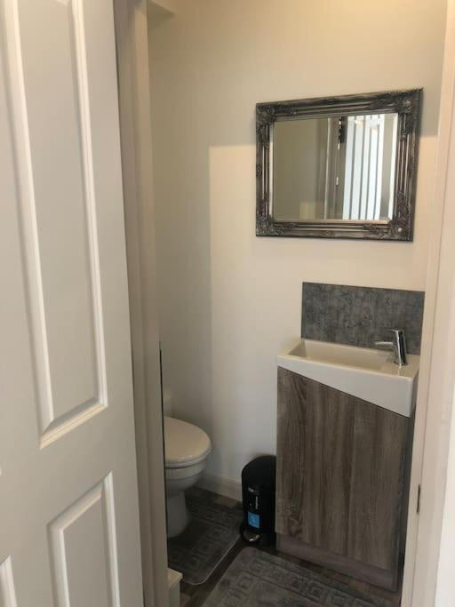 Newly Renovated Modern Studio Apartment Penzance Zewnętrze zdjęcie